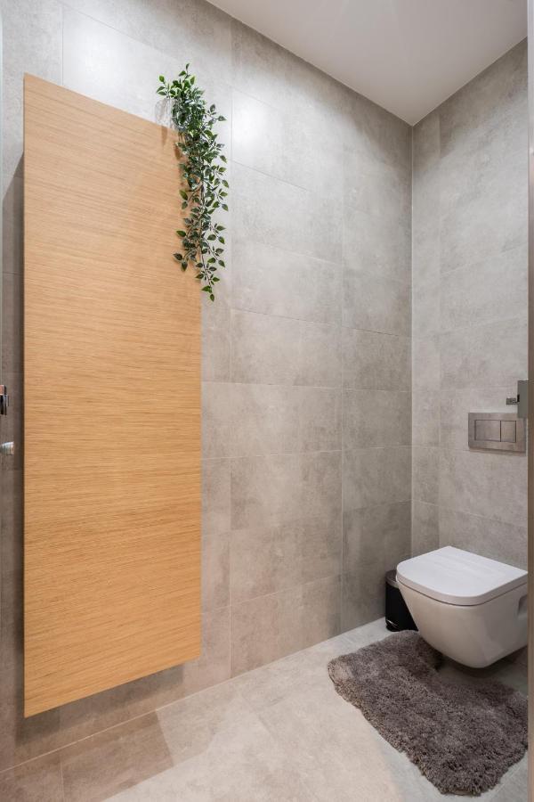 Apartament Buenos Boutique - A/c, 2 Bathrms, Amazing View Budapeszt